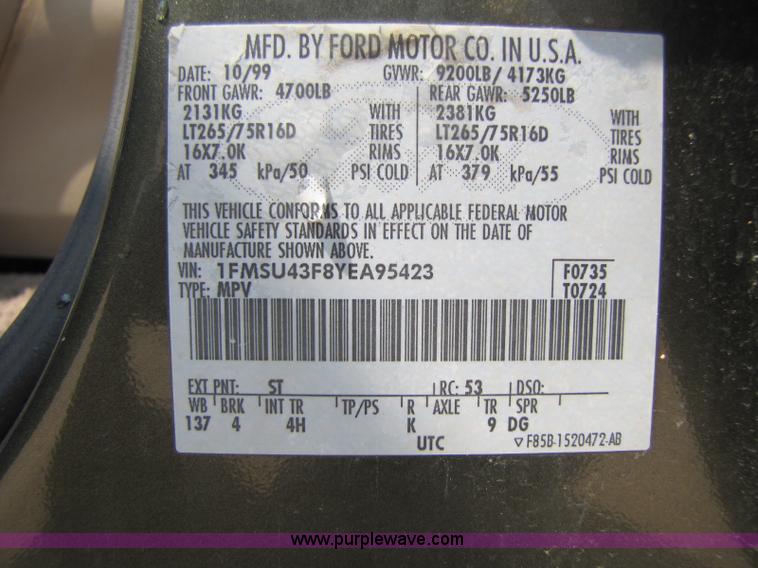 image for item A5045 2000 Ford Excursion Limited SUV