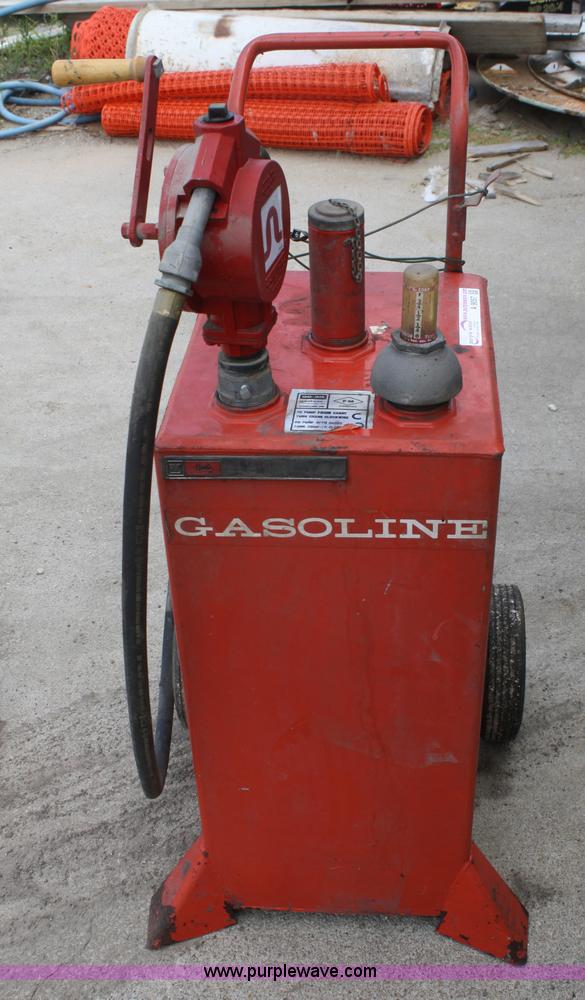 Western GC30 gas caddy in Tonganoxie, KS Item A9057 sold Purple Wave