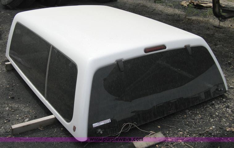 image for item B9533 Fiberglass pickup topper