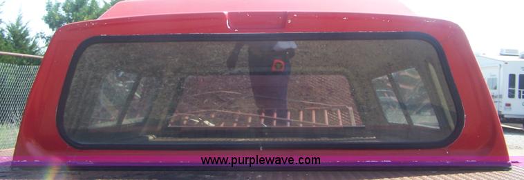 image for item C9381 Genbury fiberglass pickup topper