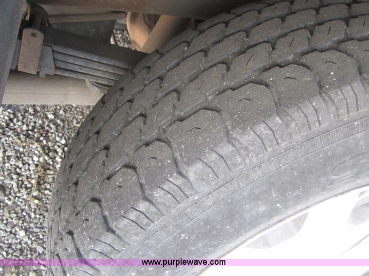 image for item C9808 1997 Chevrolet Suburban C1500 SUV