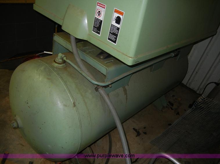 1998 Sullair ES-6 air compressor in Lawrence, KS | Item D9729 sold
