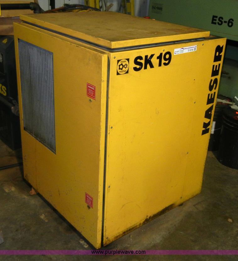 image for item D9730 1994 Kaeser SK19 air compressor