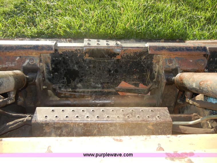 image for item D9735 1995 New Holland LX865 Turbo skid steer