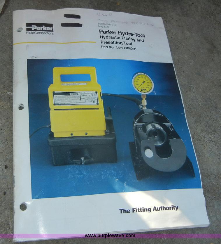 Parker hydraulic flaring and presetting tool in Westmoreland, KS Item