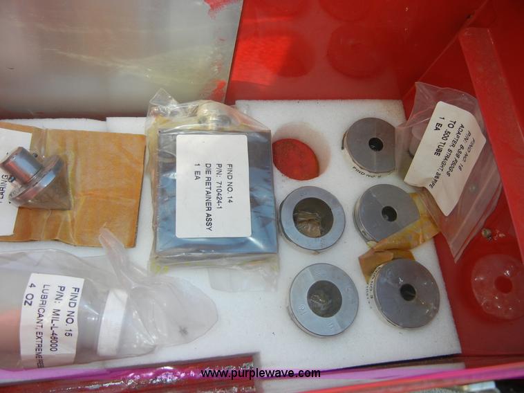 Parker hydraulic flaring and presetting tool in Westmoreland, KS Item