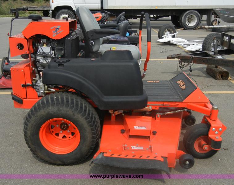 image for item D9833 2008 Bad Boy 7200AOS mower