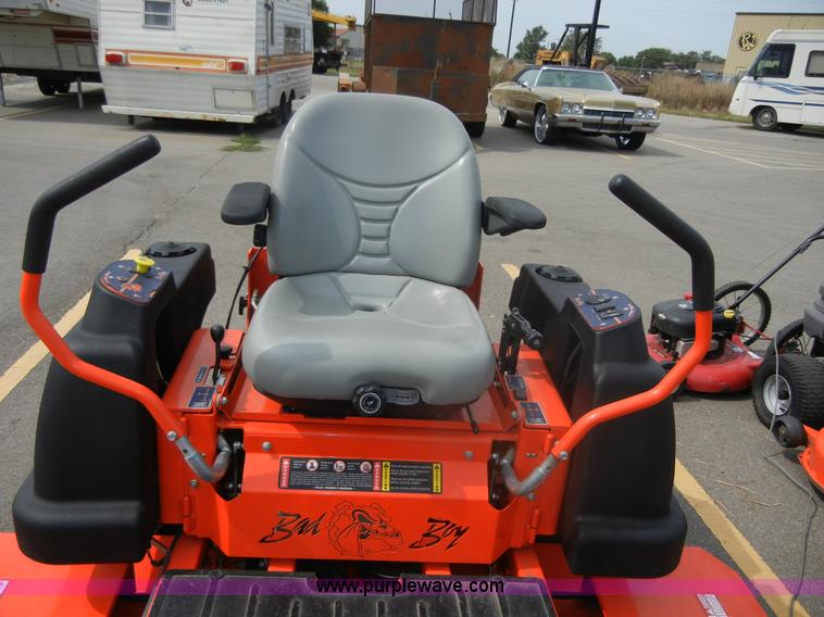 image for item D9833 2008 Bad Boy 7200AOS mower