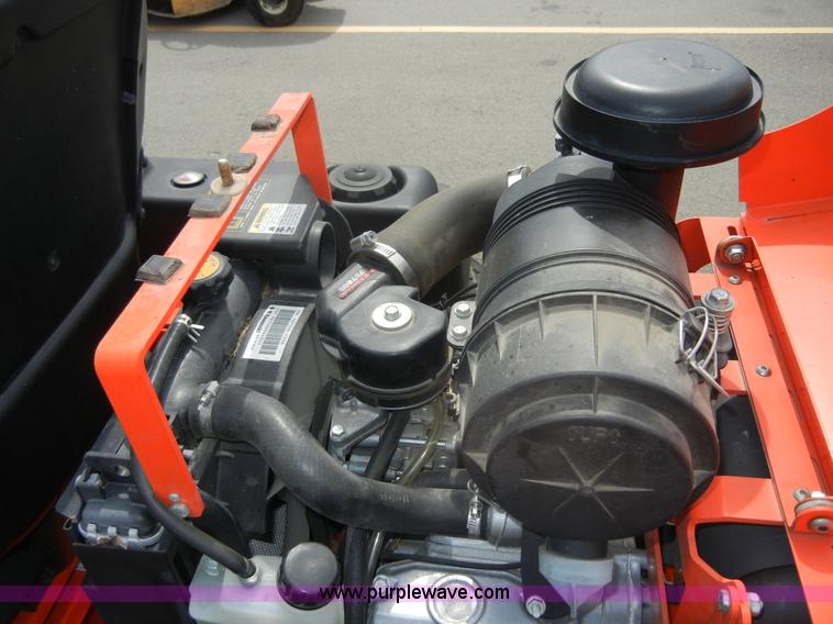 image for item D9833 2008 Bad Boy 7200AOS mower