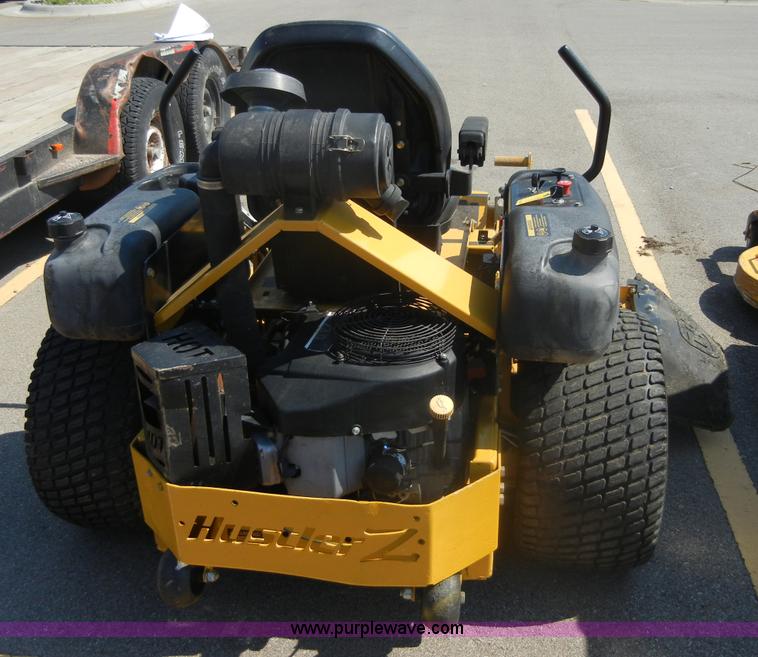 image for item D9893 2004 Hustler 2 ZTR mower