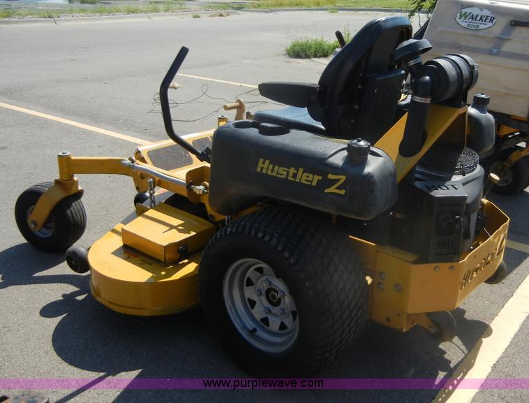 image for item D9893 2004 Hustler 2 ZTR mower
