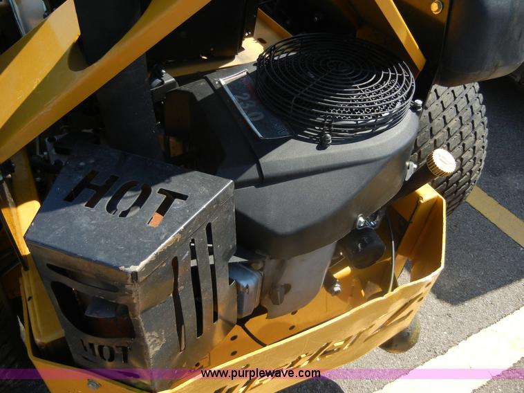 image for item D9893 2004 Hustler 2 ZTR mower