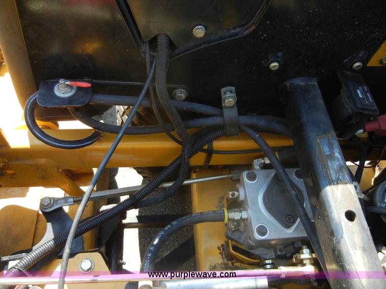 image for item D9893 2004 Hustler 2 ZTR mower