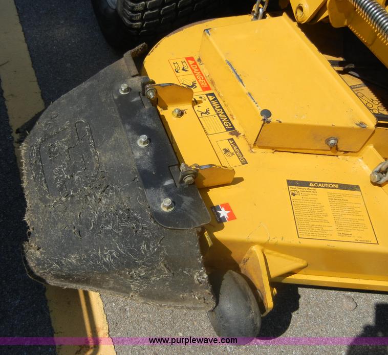 image for item D9893 2004 Hustler 2 ZTR mower