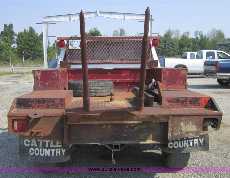 image for item H9754 1977 Chevrolet Scottsdale 20 pickup truck