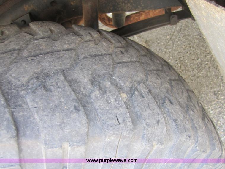 image for item H9754 1977 Chevrolet Scottsdale 20 pickup truck