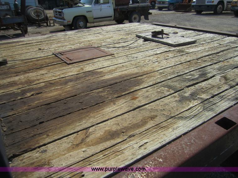 image for item H9755 1984 Chevrolet Scottsdale C30 pickup truck