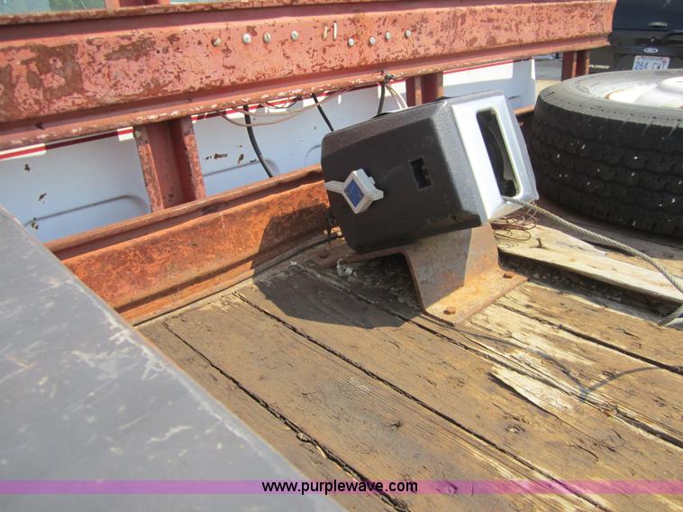 image for item H9755 1984 Chevrolet Scottsdale C30 pickup truck