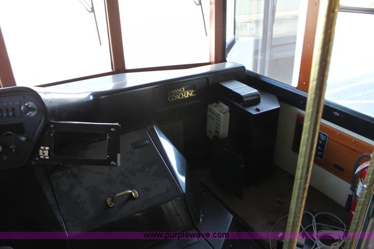 image for item A2732 2001 Chance Coach AH-28 transit bus