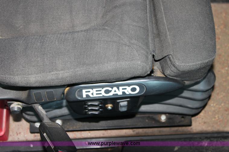 image for item A2732 2001 Chance Coach AH-28 transit bus