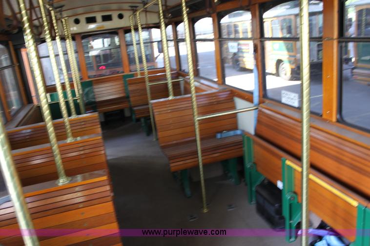 image for item A2732 2001 Chance Coach AH-28 transit bus