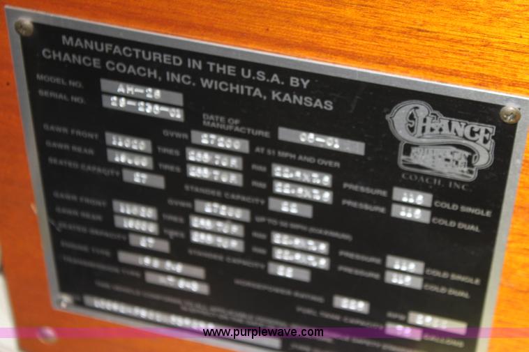 image for item A2733 2001 Chance Coach AH-28 transit bus