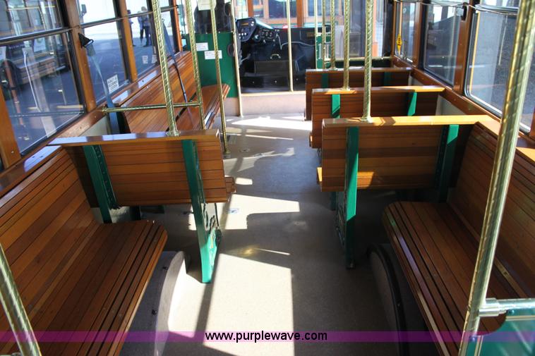 image for item A2733 2001 Chance Coach AH-28 transit bus