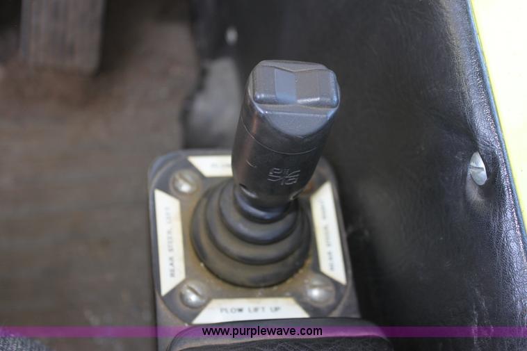 image for item A2735 1995 Kodiak Northwest snow blower