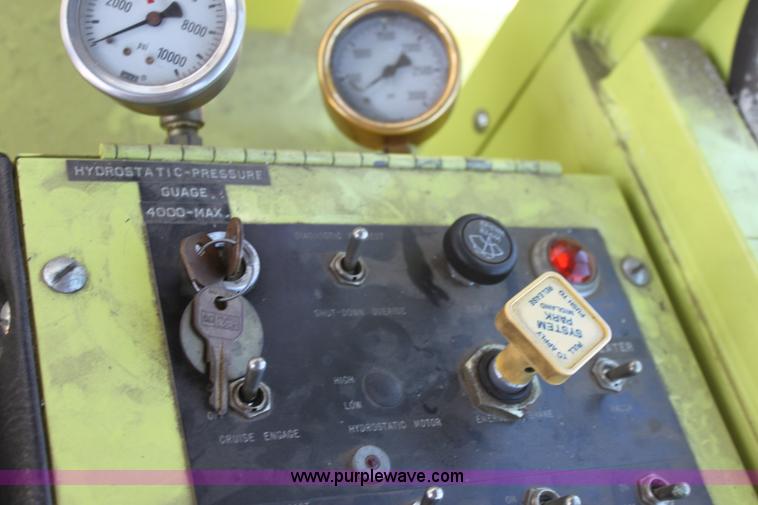 image for item A2735 1995 Kodiak Northwest snow blower