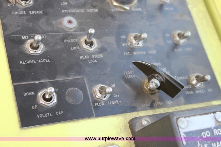 image for item A2735 1995 Kodiak Northwest snow blower