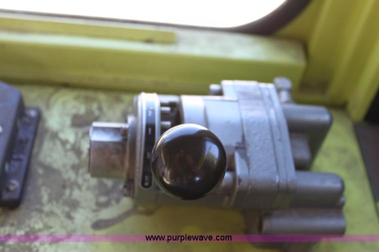 image for item A2735 1995 Kodiak Northwest snow blower