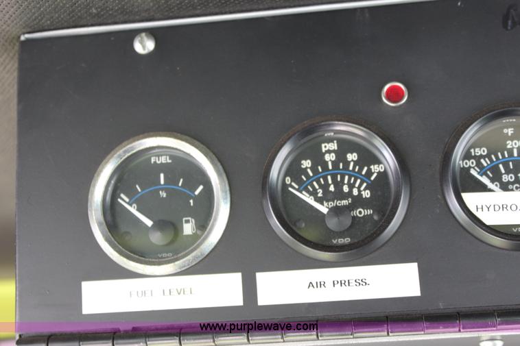 image for item A2735 1995 Kodiak Northwest snow blower