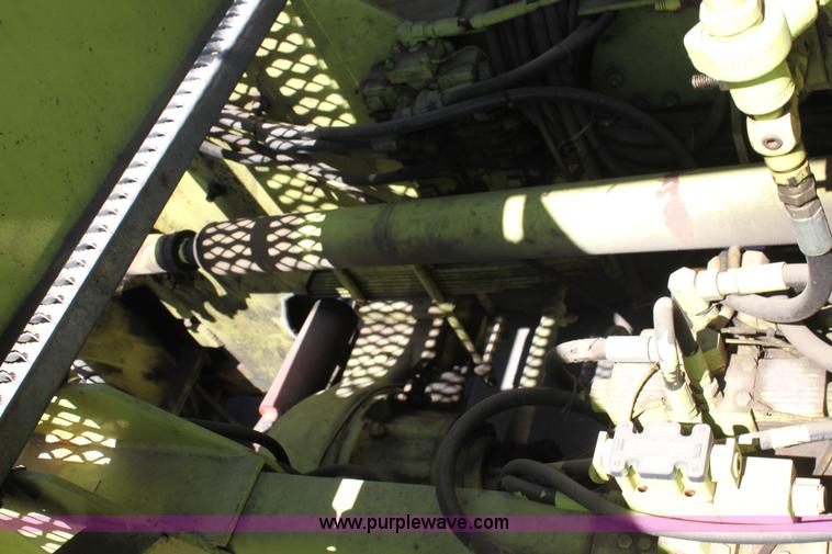 image for item A2735 1995 Kodiak Northwest snow blower