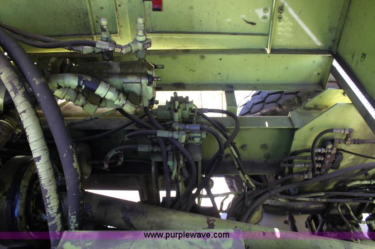 image for item A2735 1995 Kodiak Northwest snow blower