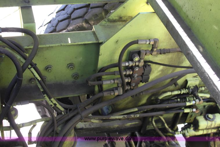 image for item A2735 1995 Kodiak Northwest snow blower