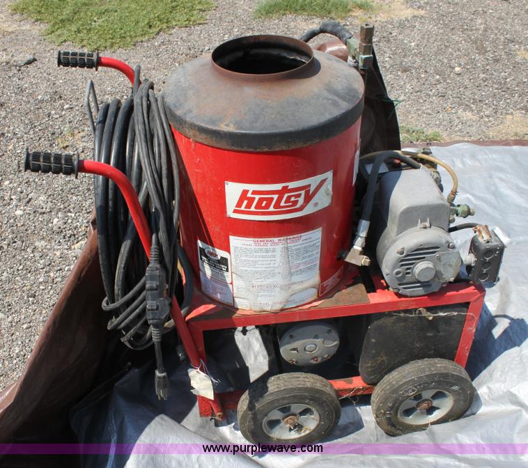 image for item A2753 Hotsy 510 pressure washer
