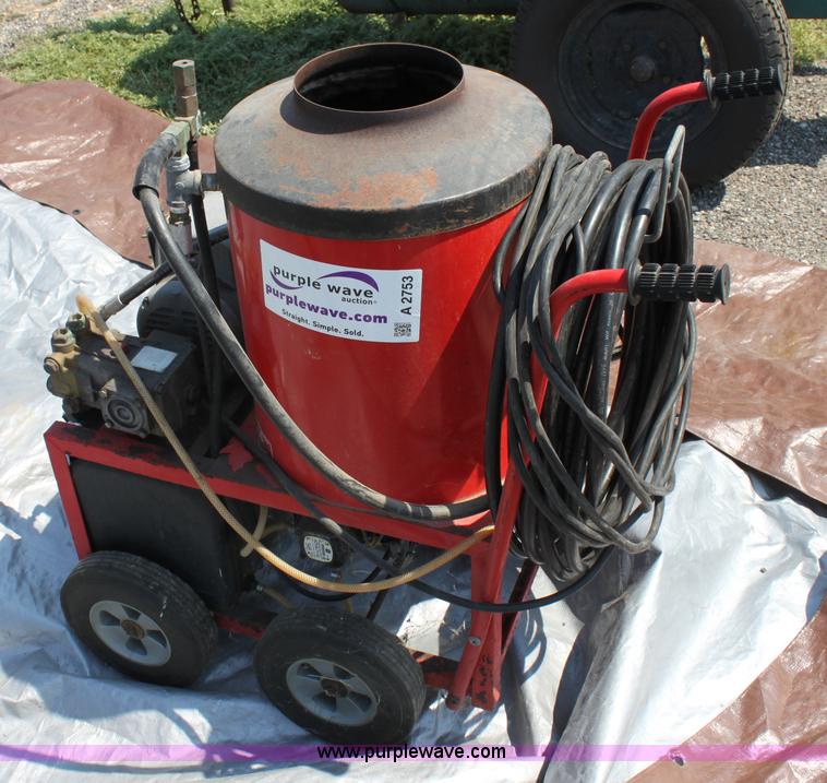 image for item A2753 Hotsy 510 pressure washer
