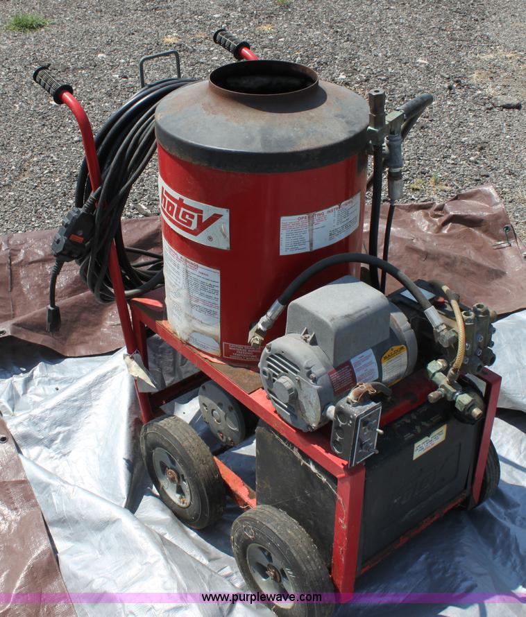 image for item A2753 Hotsy 510 pressure washer