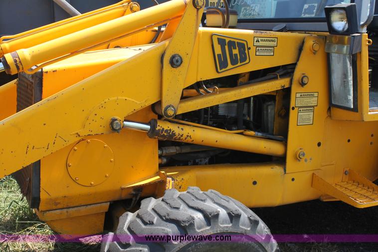 image for item A2760 1990 JCB 1400B extra dig backhoe