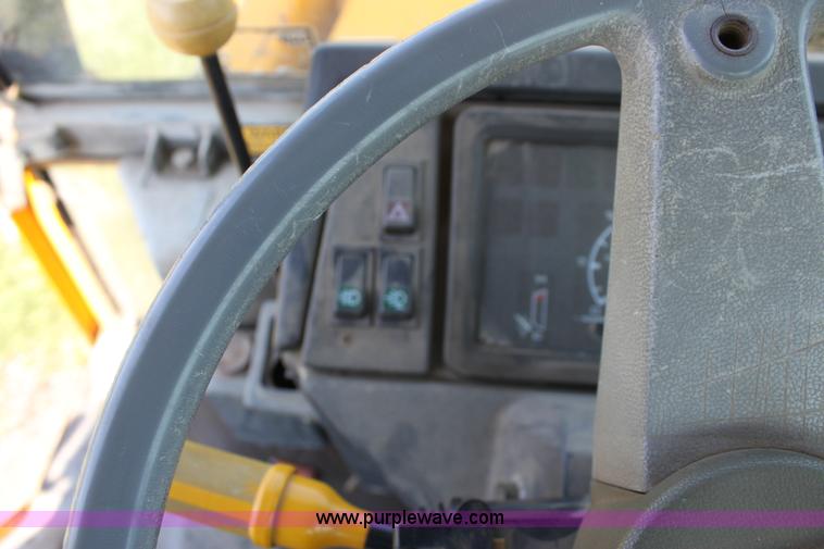 image for item A2760 1990 JCB 1400B extra dig backhoe