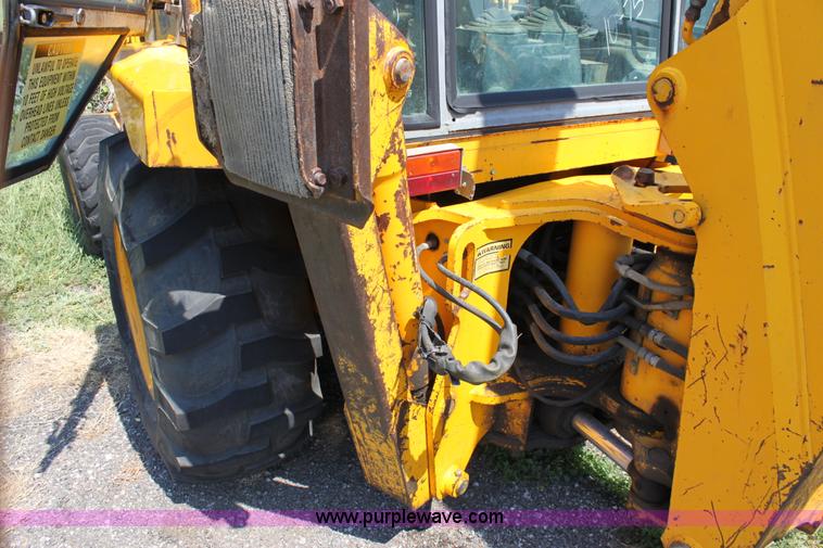 image for item A2760 1990 JCB 1400B extra dig backhoe
