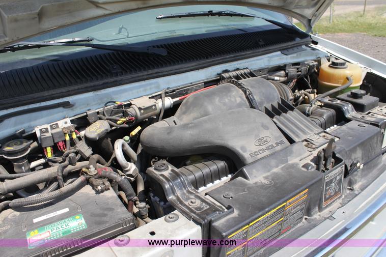 image for item A2762 2000 Ford E450 Super Duty transit bus