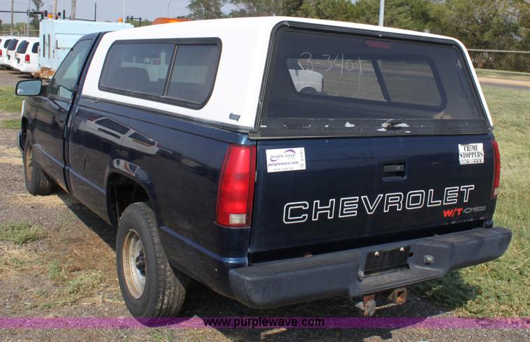image for item A2763 1998 Chevrolet 1500 pickup truck