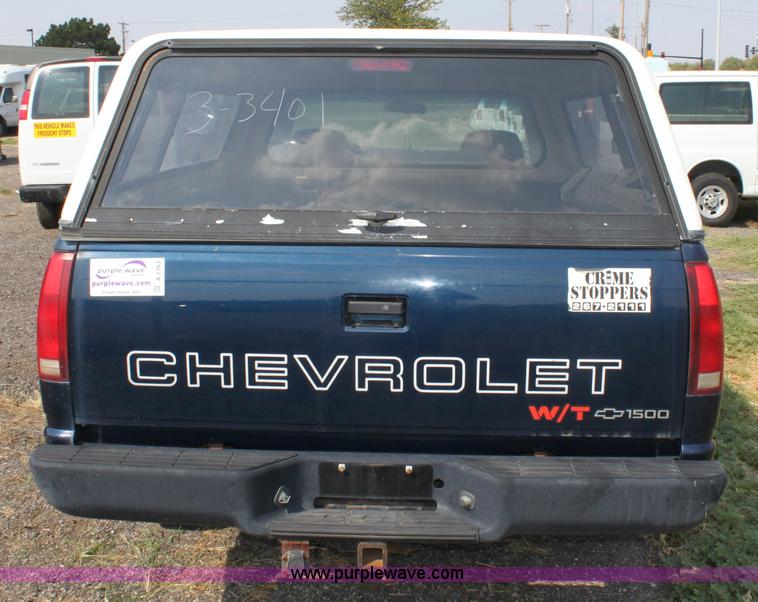 image for item A2763 1998 Chevrolet 1500 pickup truck