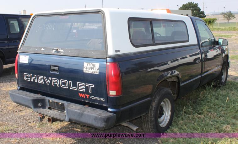 image for item A2763 1998 Chevrolet 1500 pickup truck