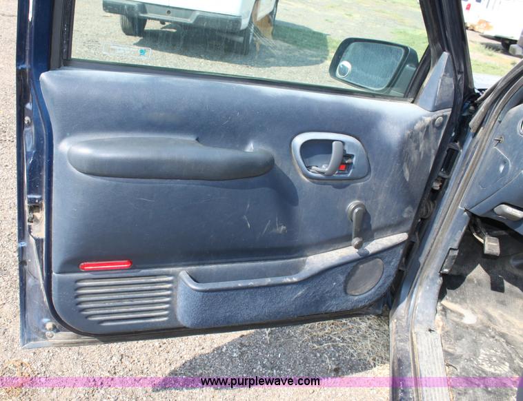 image for item A2763 1998 Chevrolet 1500 pickup truck