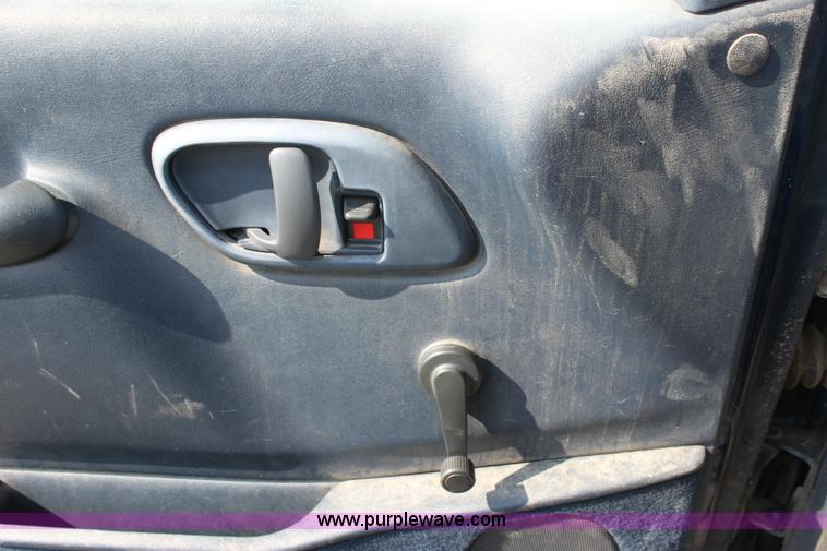 image for item A2763 1998 Chevrolet 1500 pickup truck