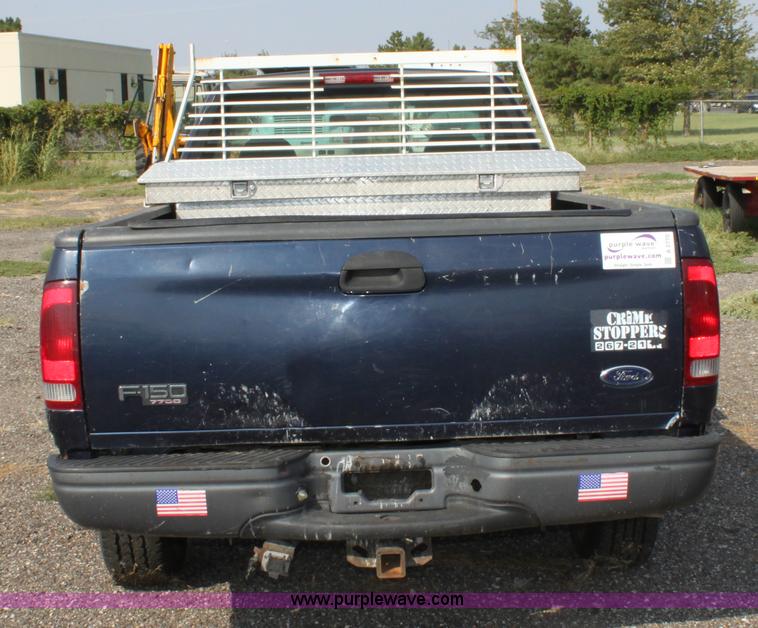 image for item A2770 2002 Ford F250 XLT pickup truck