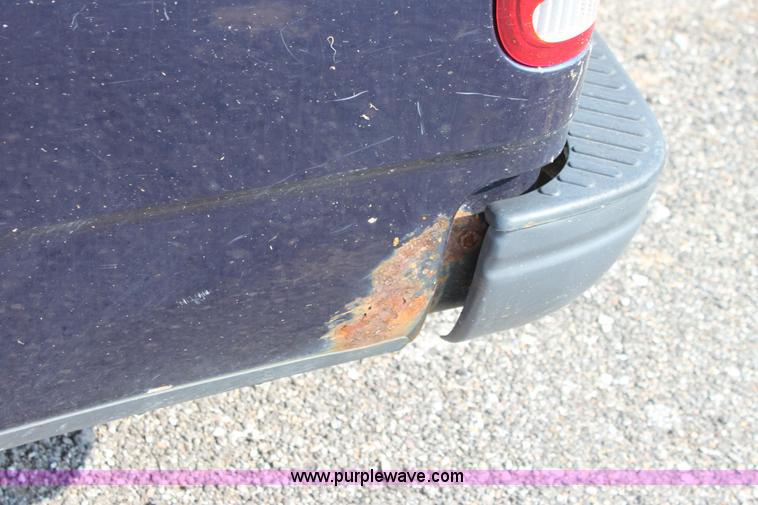 image for item A2770 2002 Ford F250 XLT pickup truck