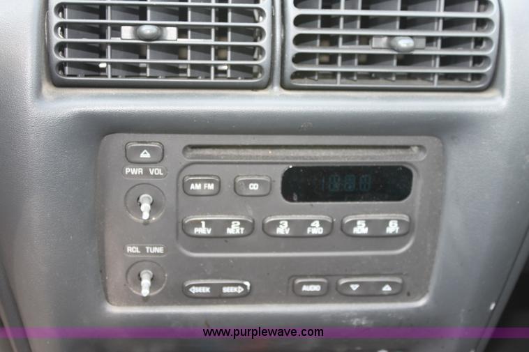 image for item A2771 2004 Chevrolet Cavalier